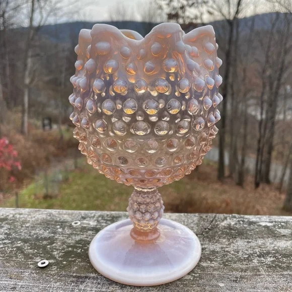 DUNCAN & MILLER Vintage 1940s Pink Opalescent Hobnail Crimped Footed Vase Cup - Picture 9 of 10